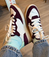 Oncept Phoenix Sneaker in Fig