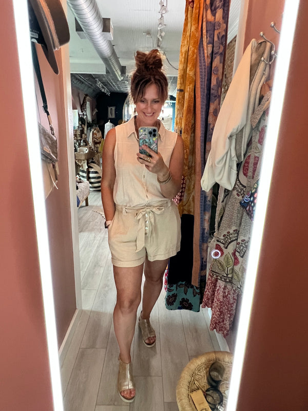 Zahra Short in Oatmeal